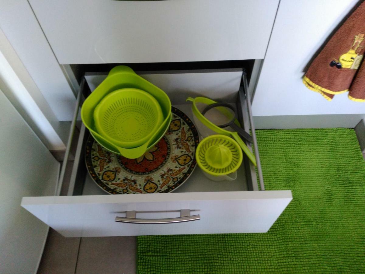 Appartement F3 Avec Parking Privee Saint-Priest  Dış mekan fotoğraf